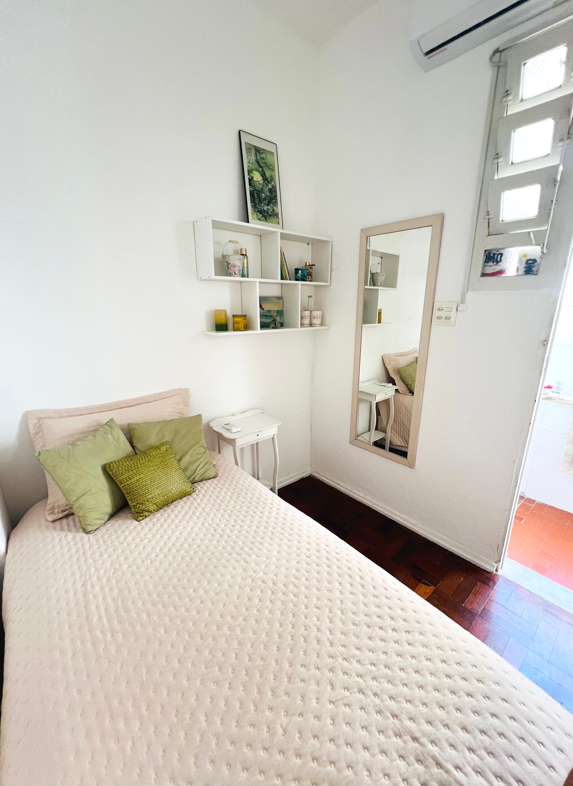 Quartinho com ar split perto do mar! - 3