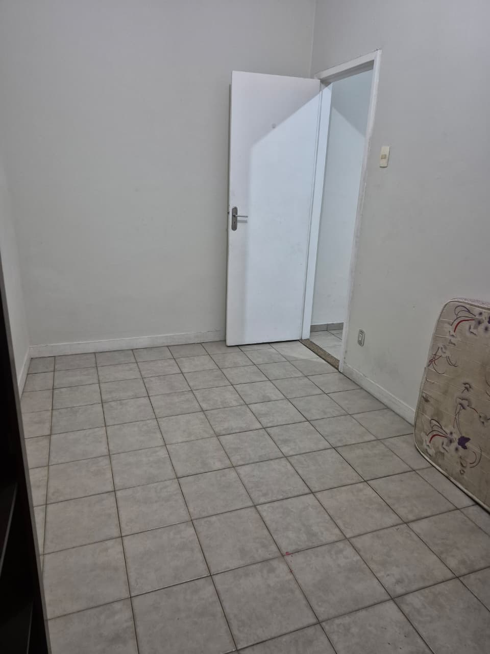 Quarto individual no Andaraí, RJ - 9