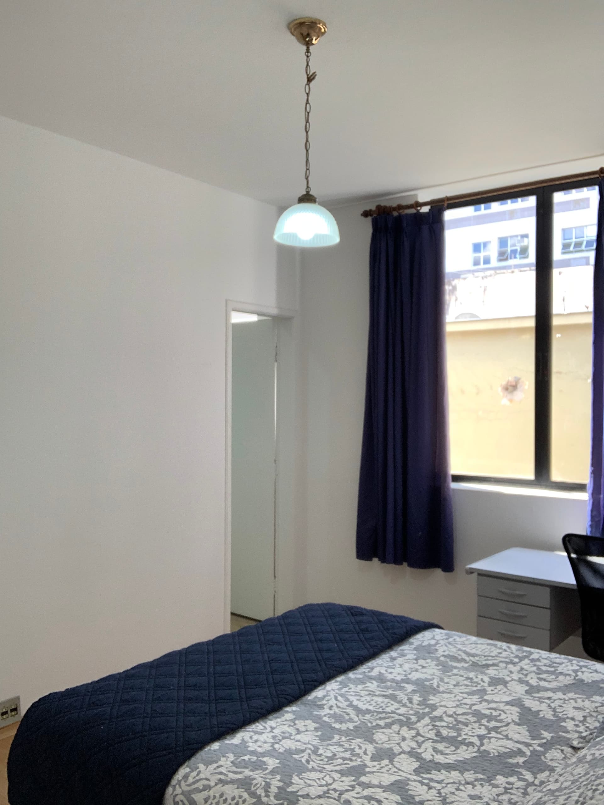 SUÍTE GRANDE SOMENTE PARA MOÇAS - SAVASSI 🌳 - 9