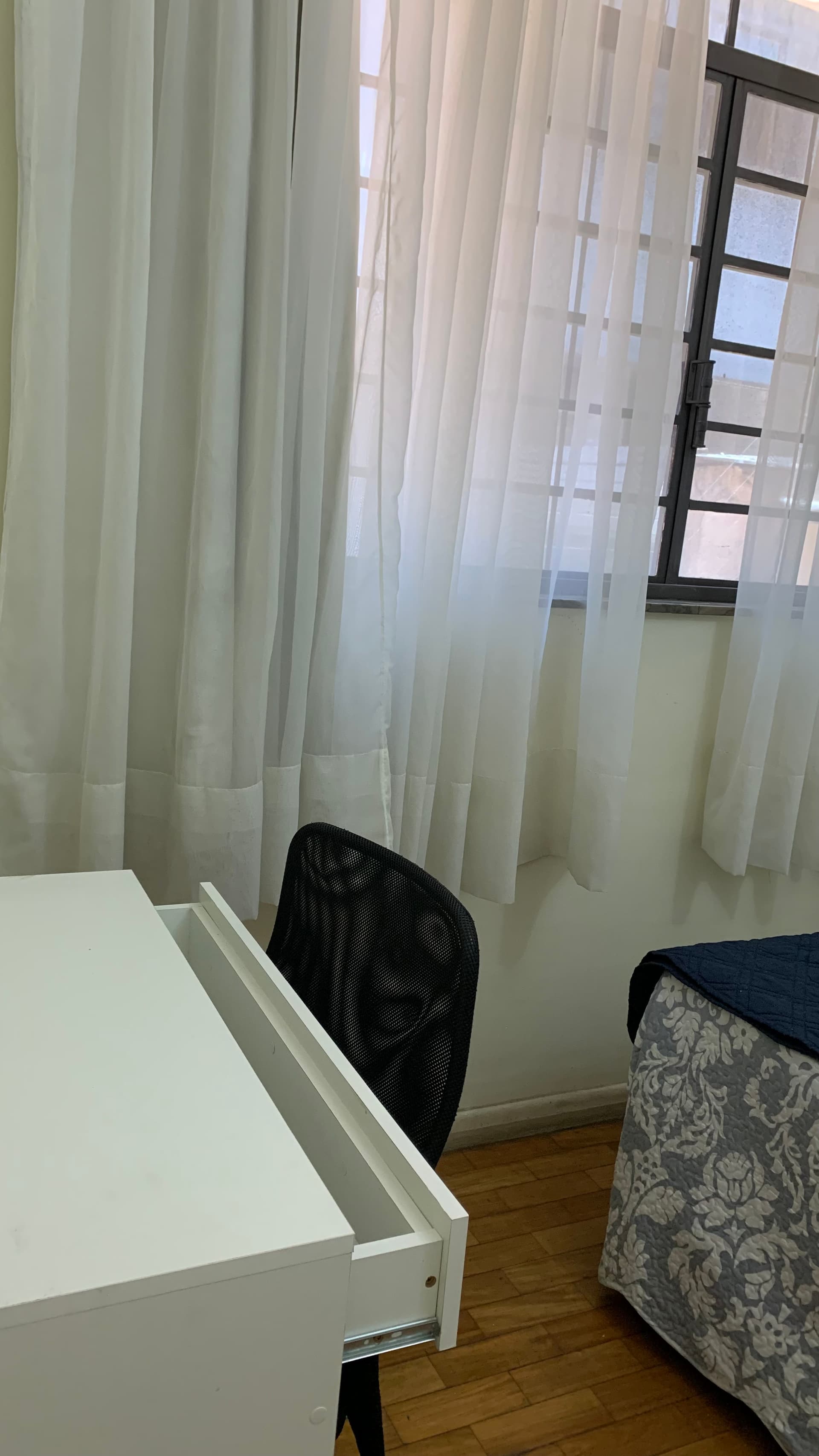 QUARTO FEMININO INDIVIDUAL 🌸 - PRAÇA DA SAVASSI 🌳 - 4