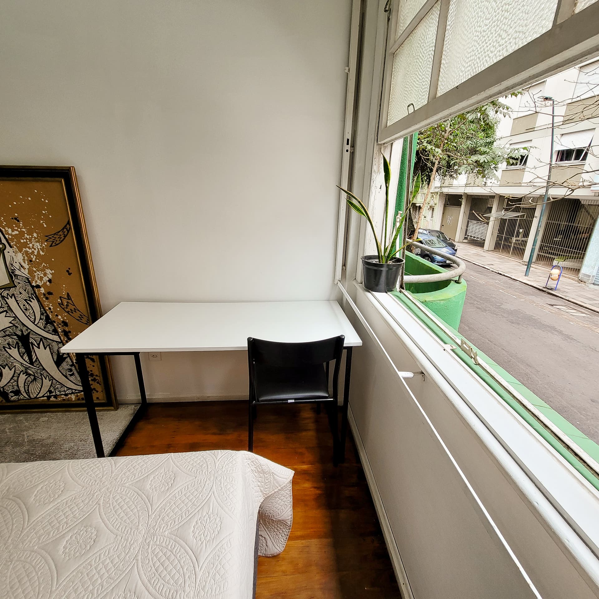 QUARTO NO CENTRO HISTÓRICO DE PORTO ALEGRE - 3