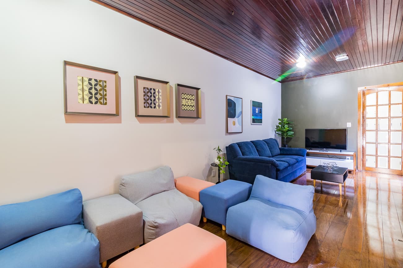 QUARTO no melhor bairro de Porto Alegre: BOM FIM - 4