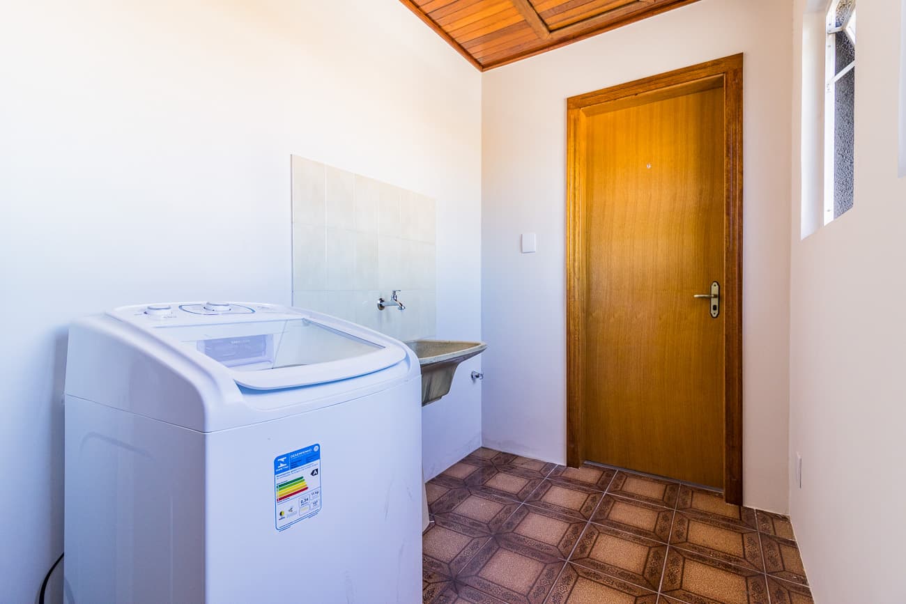 QUARTO no melhor bairro de Porto Alegre: BOM FIM - 10