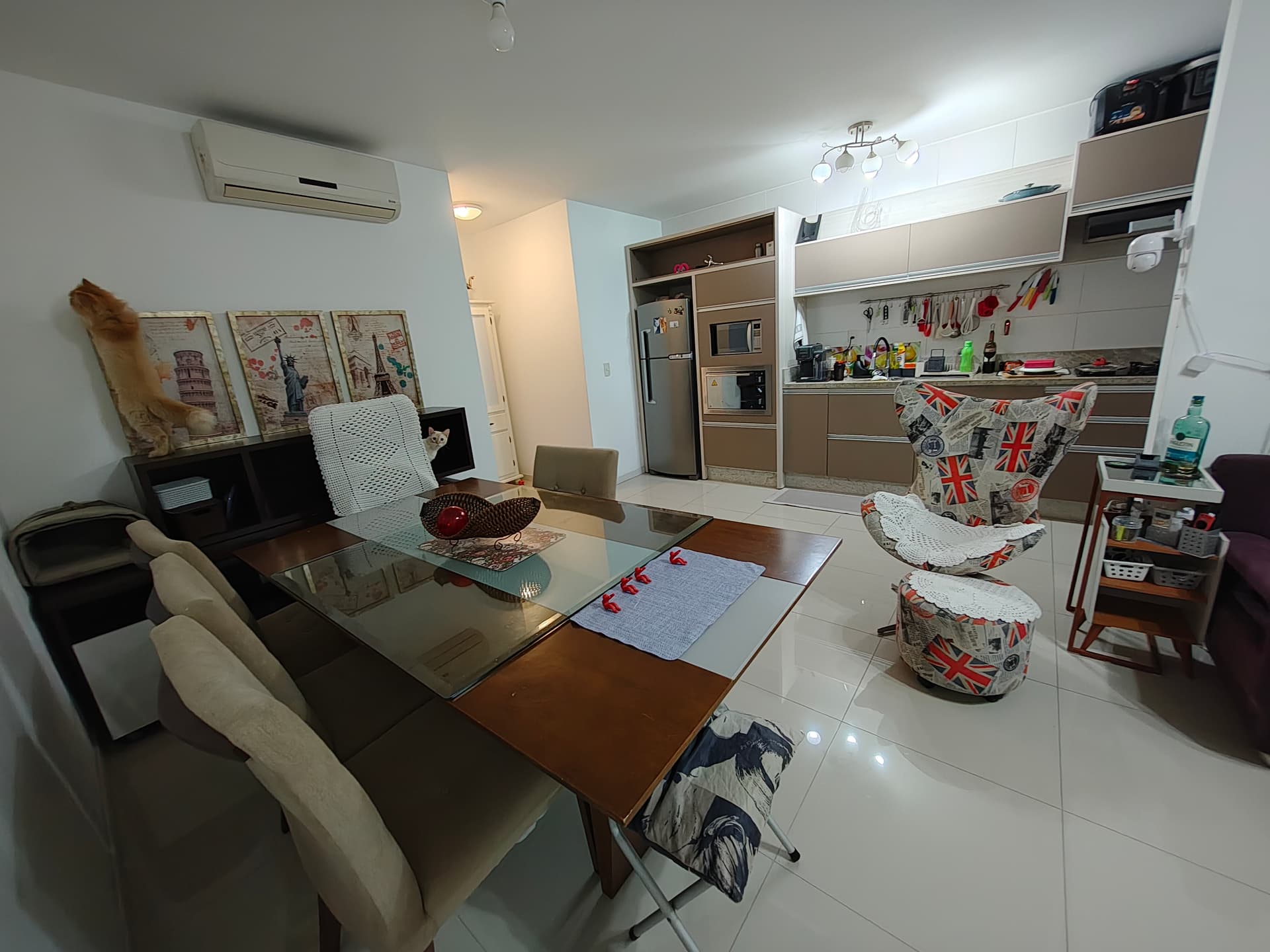 Amplo quarto mobiliado - andar alto - frente shopping - 10