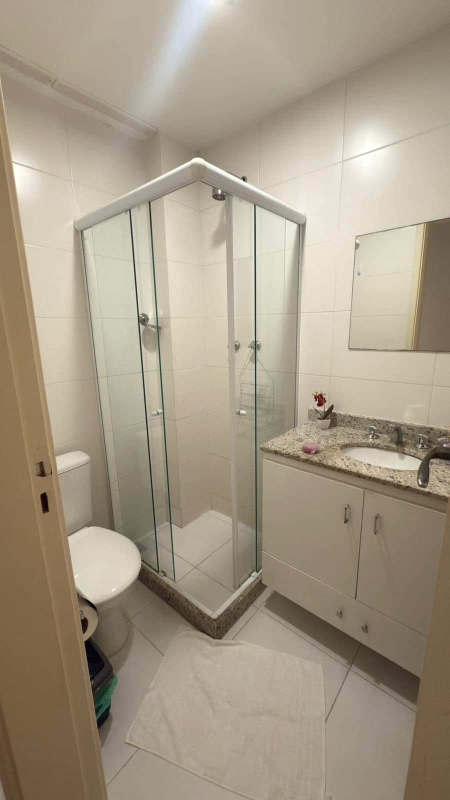 Quarto com banheiro privativo na Praia de Botafogo - 3