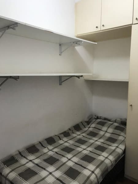 Quarto e banheiro de uso exclusivo - 1